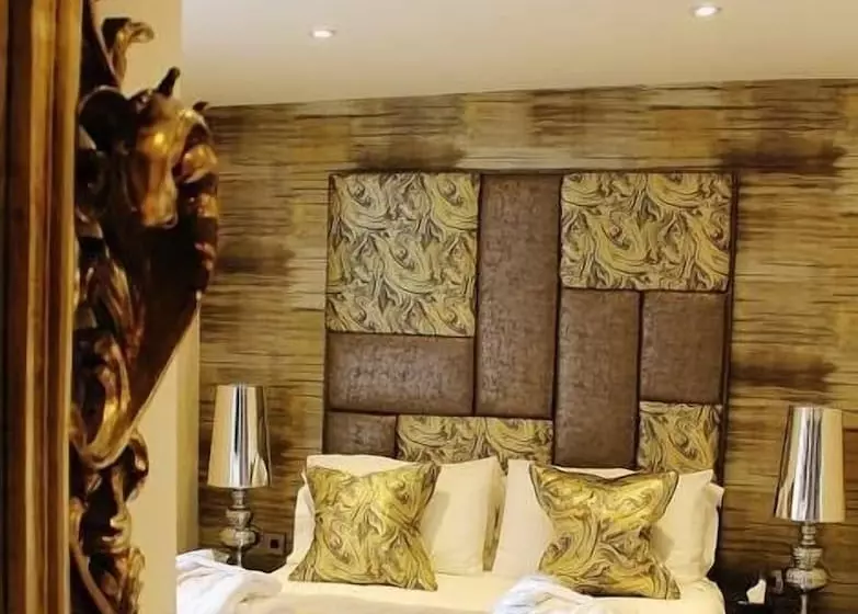 Hotelli Boutique By Browns