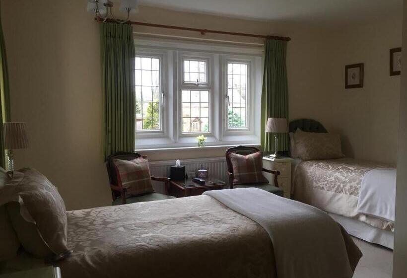 فندق Coombe House