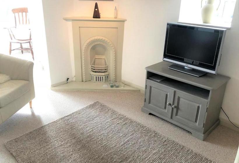 هتل Cornerstone Cottage