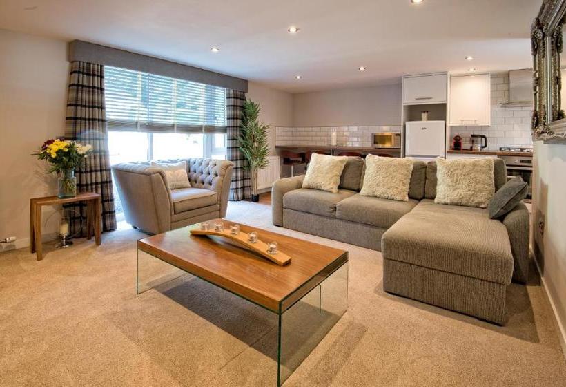 Hotel Garthill Lodge