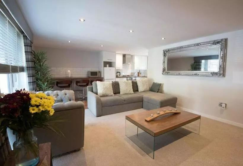 Hotelli Garthill Lodge