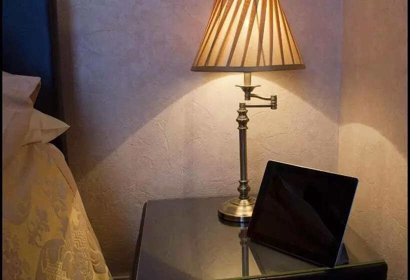 Hotelli Lakeview Guest House