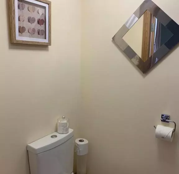 Hotelli Lakeview Guest House