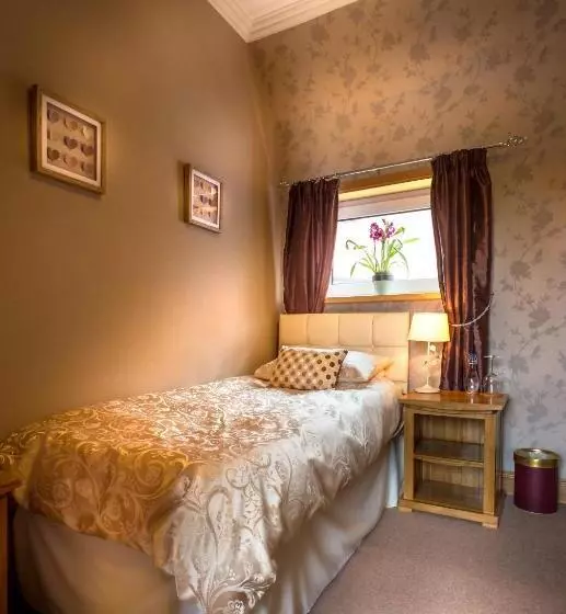 Hotelli Lakeview Guest House