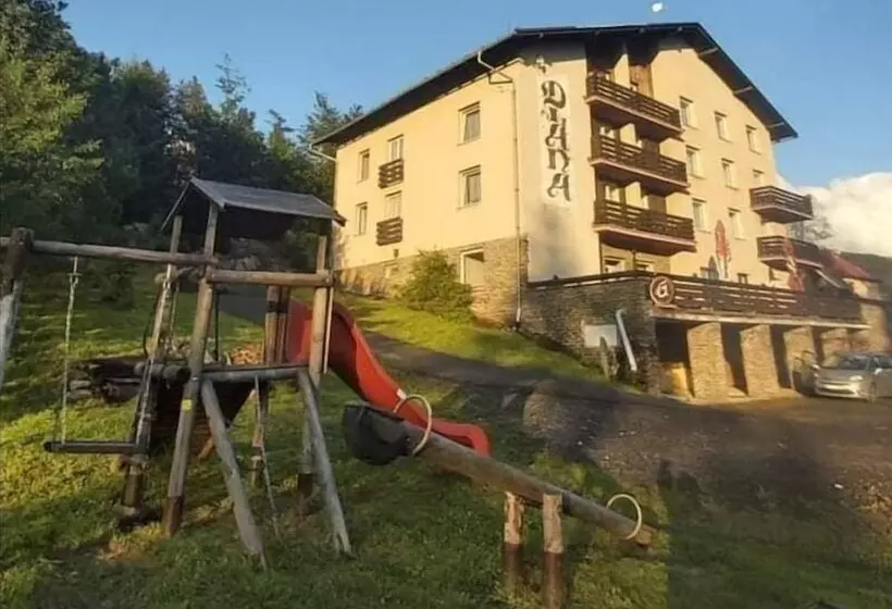 Hotelli Penzion Diana