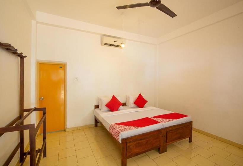 호텔 Polhena Bay Resort