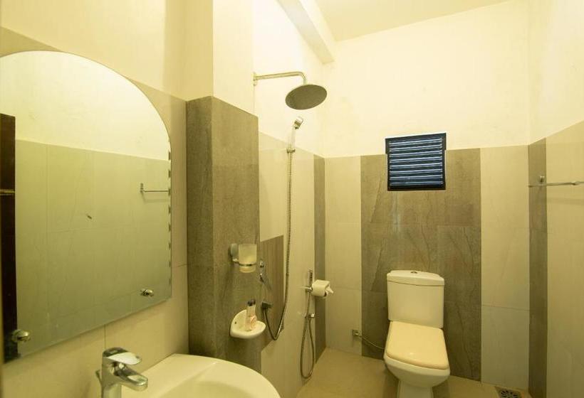 호텔 Polhena Bay Resort