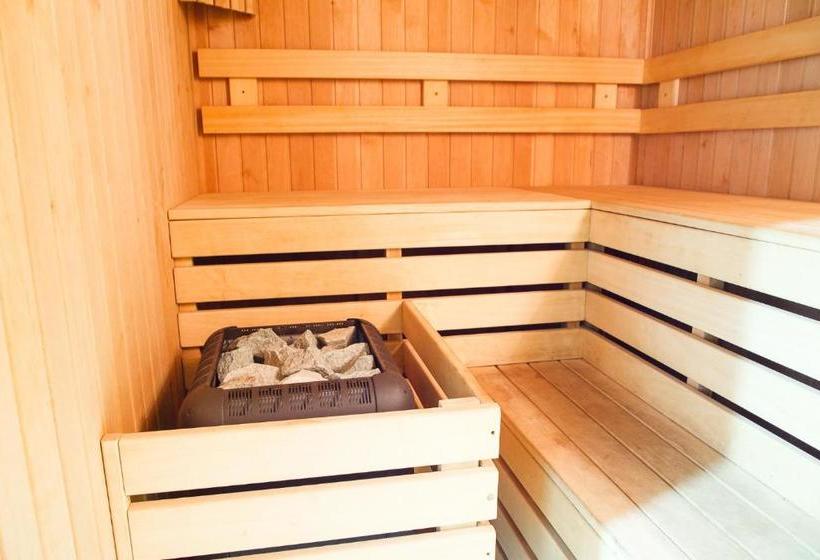 فندق Sochi Beach