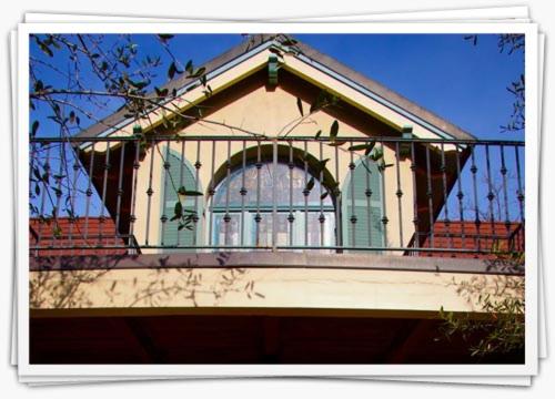 בית מלון כפרי 400 West High Inn