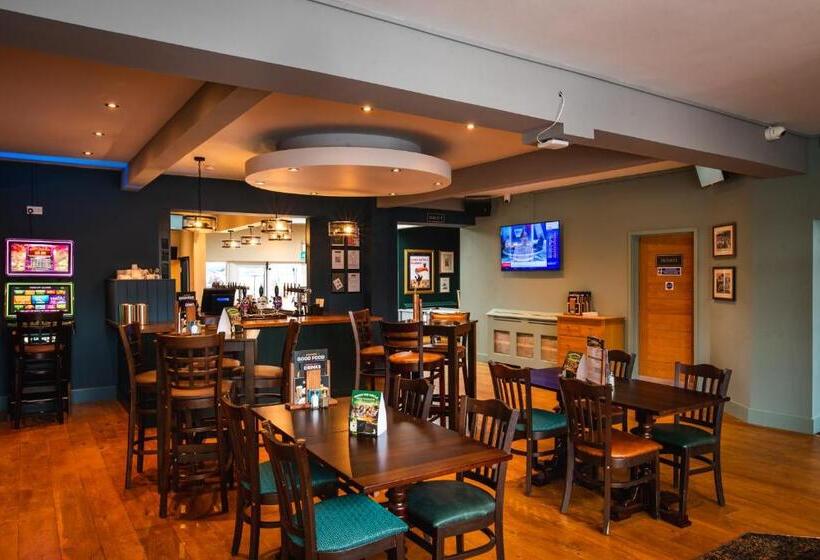 هتل The Market House