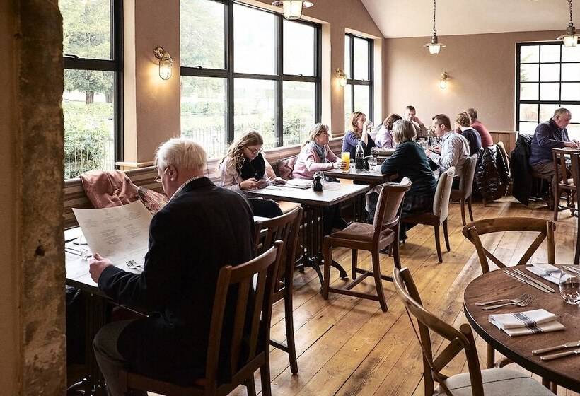 Hotel Timbrell's Yard