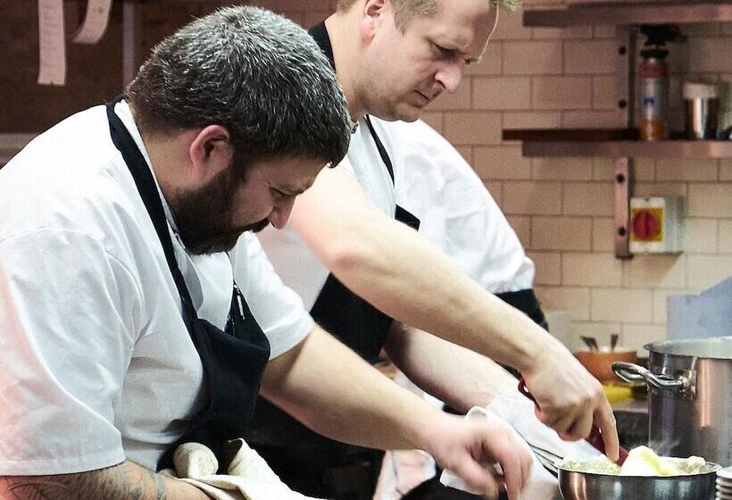 Hotel Timbrell's Yard