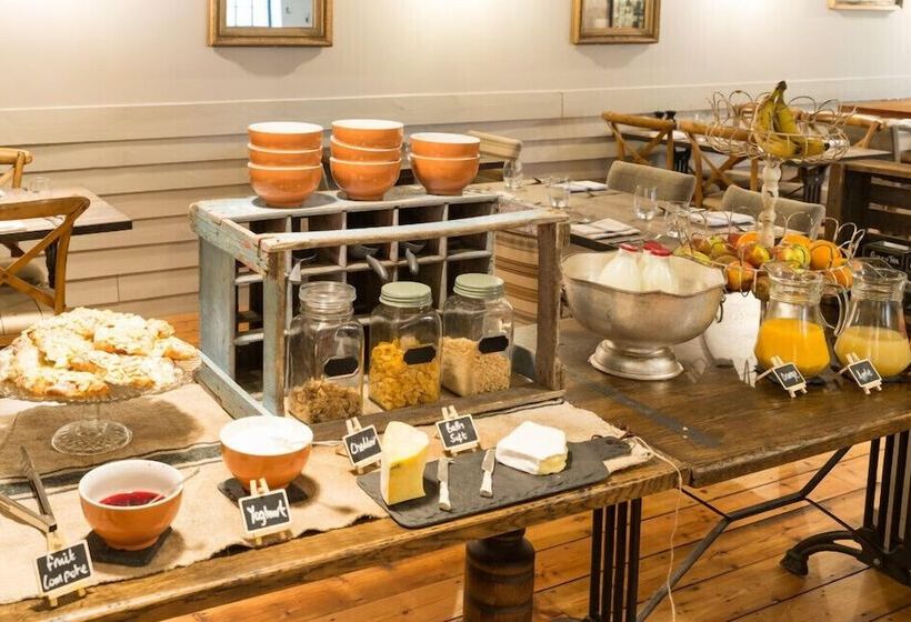 Hotel Timbrell's Yard