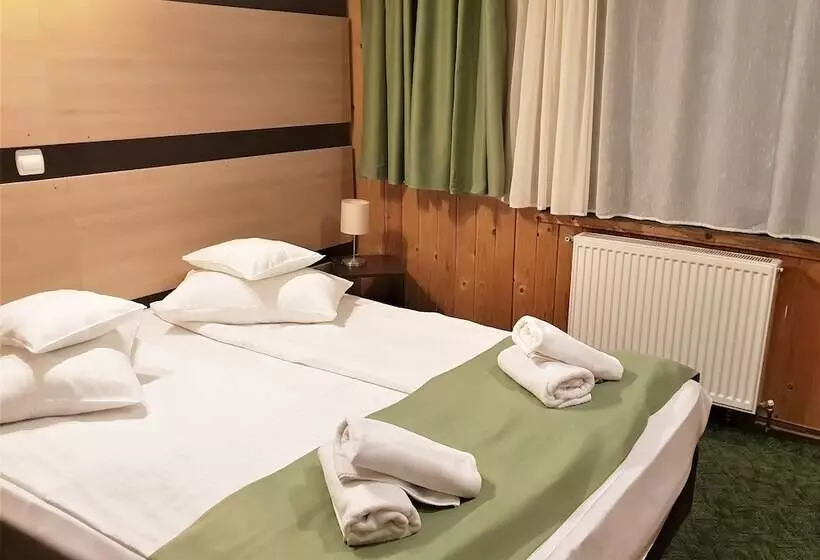 Hotelli Traveland Butique Resort Poiana Brasov