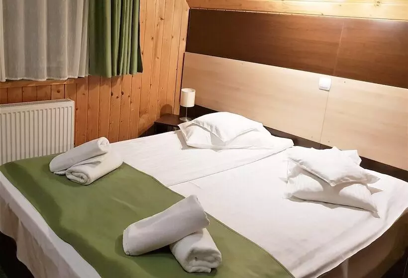 Hotelli Traveland Butique Resort Poiana Brasov