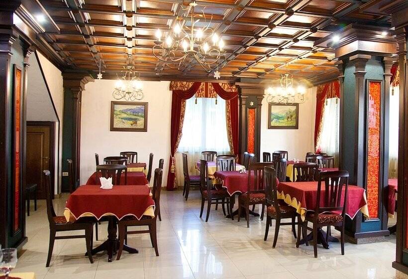 Отель Utomlyonnye Solntsem