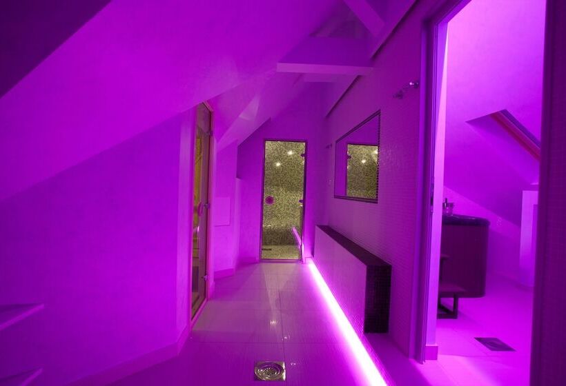 هتل Vila Barović And Spa