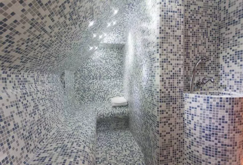 هتل Vila Barović And Spa