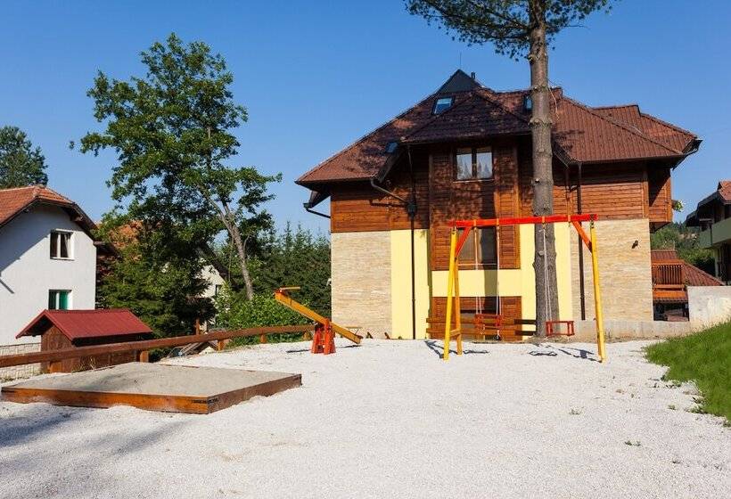 هتل Vila Barović And Spa