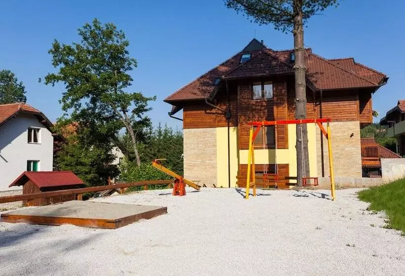 هتل Vila Barović And Spa