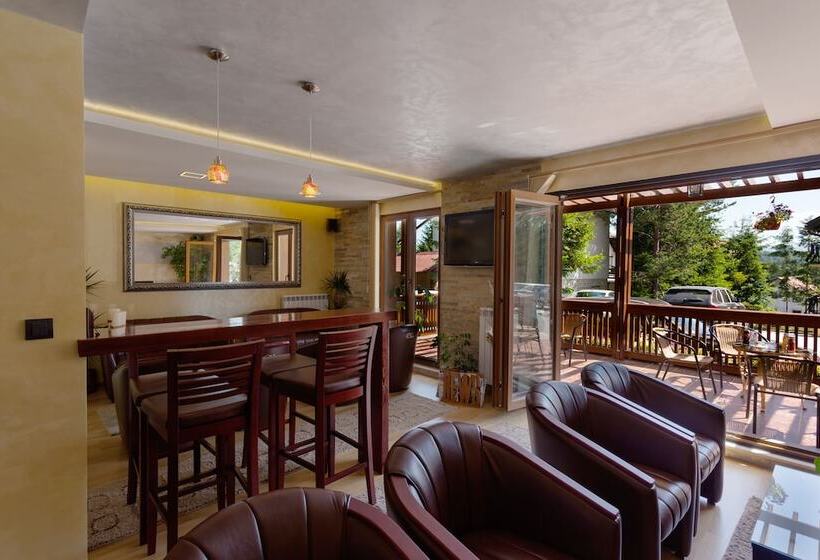 هتل Vila Barović And Spa