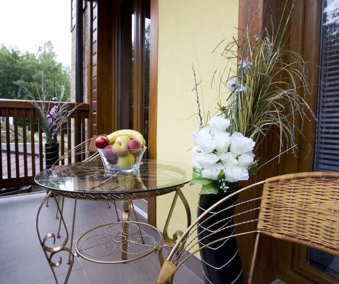 هتل Vila Barović And Spa