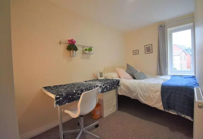 هتل Warwick Home Downey Birch