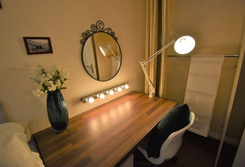 Hotel Warwick Home Downey Birch