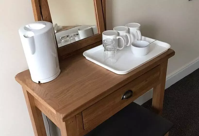 Hotelli The Waverley Inn