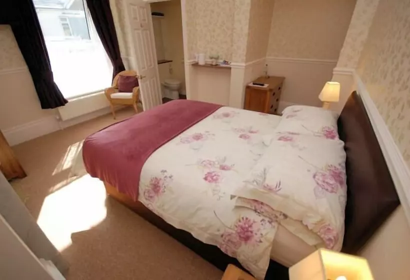 Hotelli Westbury Lodge