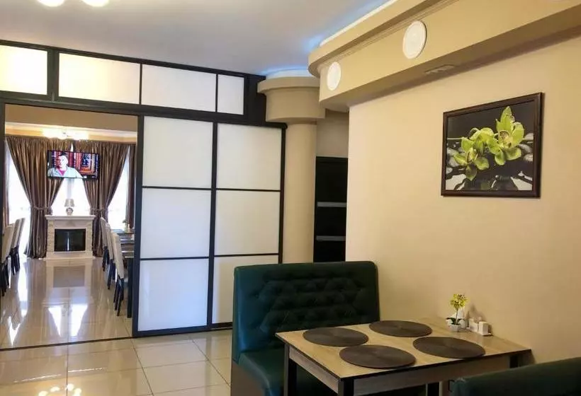 Lotus Hotel & Spa