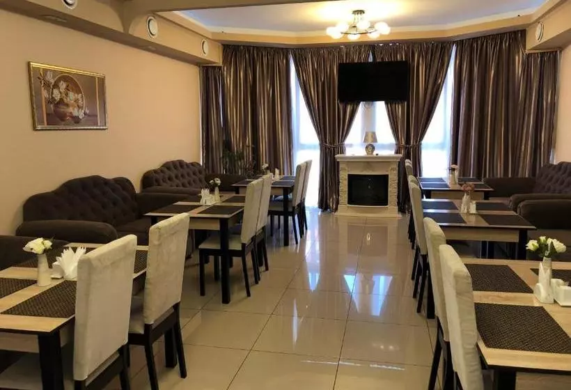 Lotus Hotel & Spa