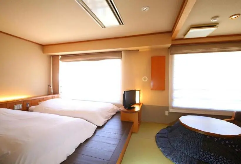 Ryokan Sakaya