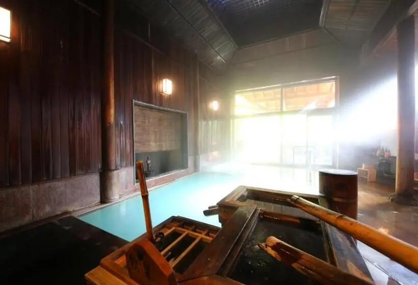 Ryokan Sakaya