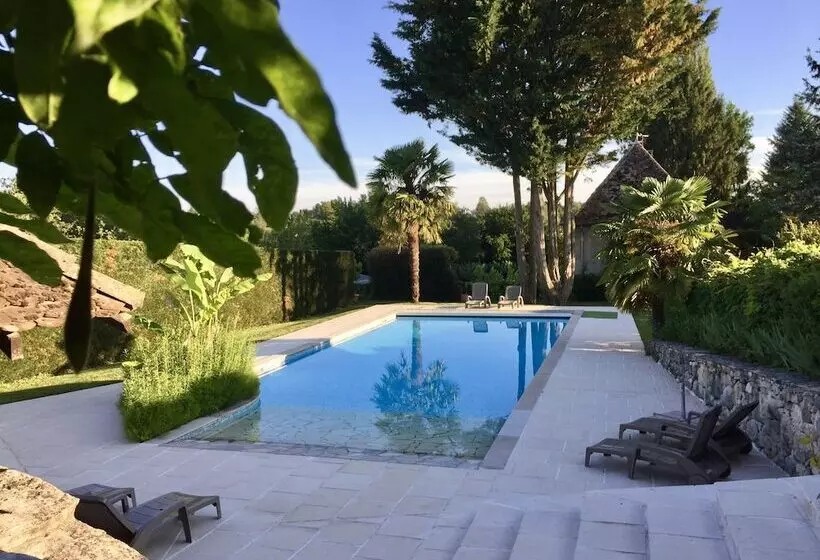 Aamiaismajoitus (B&B) Domaine Du Manoir