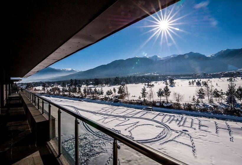 Cornelia Deluxe Residence