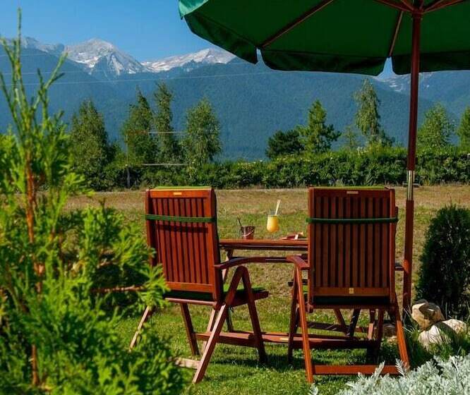 Cornelia Deluxe Residence