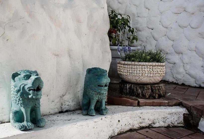 בית מלון כפרי Valhalla Self Catering