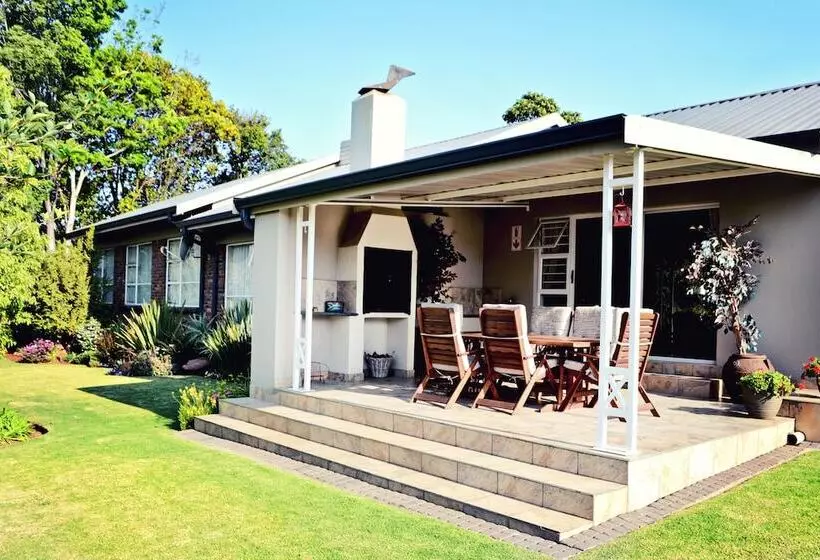 Hotelli Bokmakierie Gastehuis Emalahleni Pty Ltd