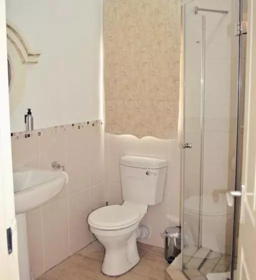 Hotelli Bokmakierie Gastehuis Emalahleni Pty Ltd