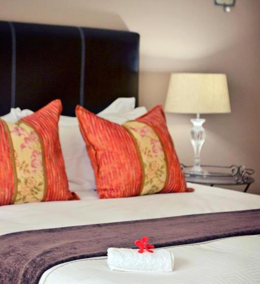 Hotel Bokmakierie Gastehuis Emalahleni Pty Ltd