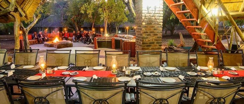 בית מלון כפרי Boulders Safari Lodge