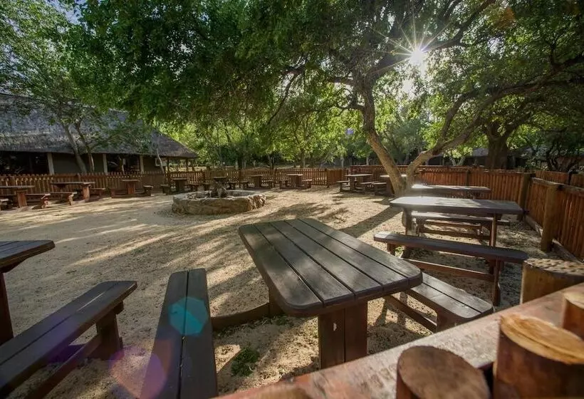 هتل Boulders Safari Lodge