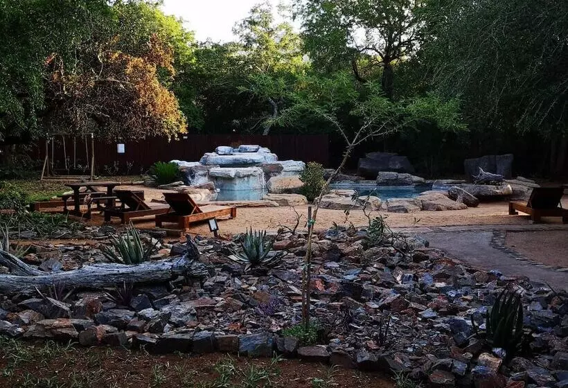 هتل Boulders Safari Lodge