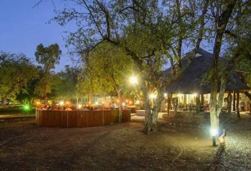 هتل Boulders Safari Lodge