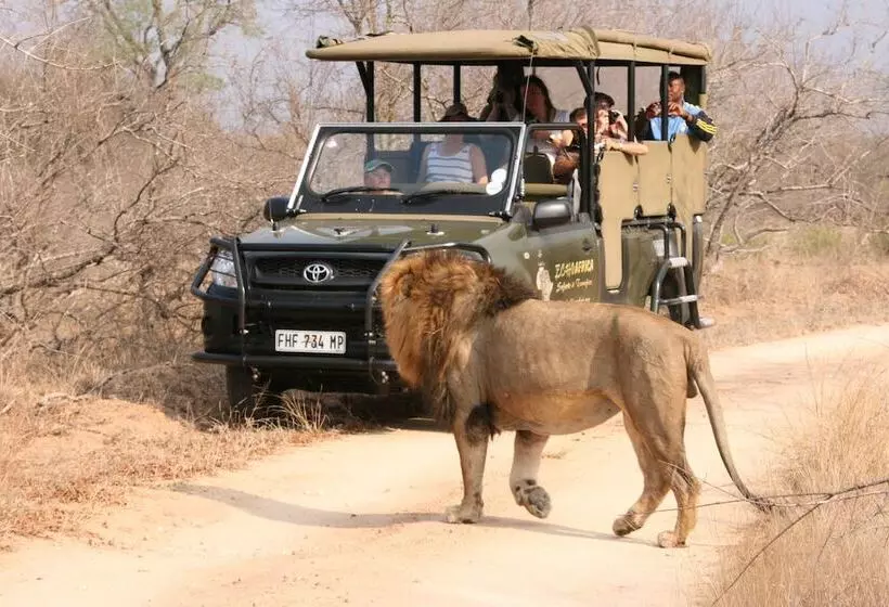 هتل Boulders Safari Lodge