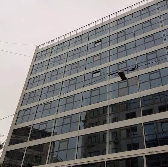 Hotelli Breeze Boutique Athens