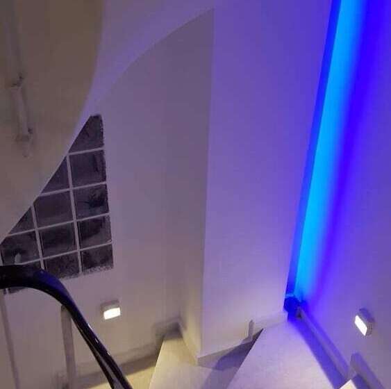 Отель Breeze Boutique Athens