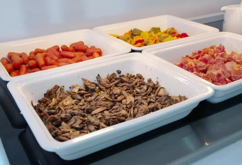 Hotelli Breeze Boutique Athens