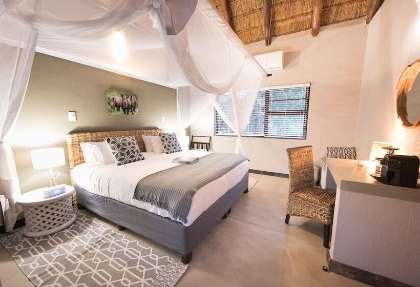 בית מלון כפרי Bushbaby River Lodge